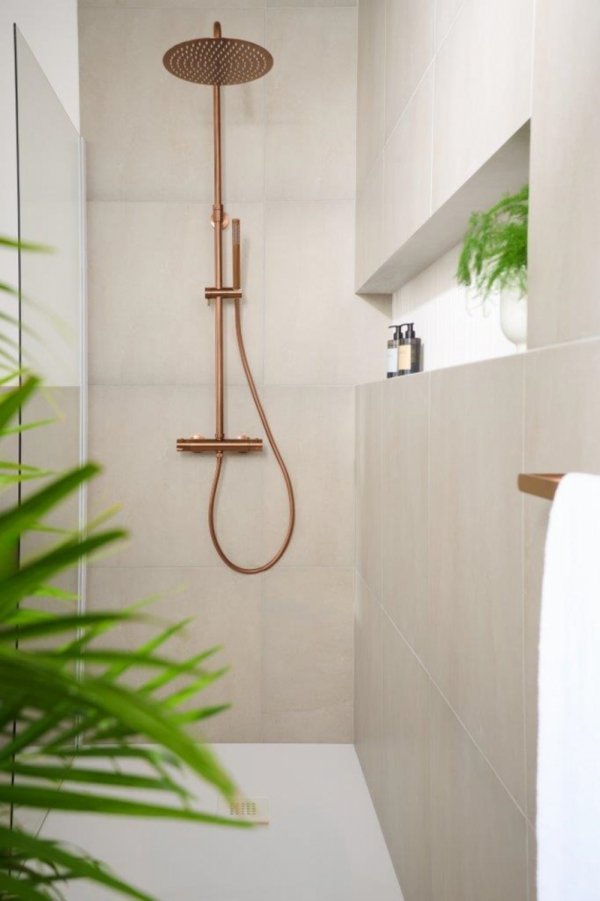 ARMATURA KRAKÓW KFA Zestaw prysznicowy deszczownia z baterią termostatyczną MOZA PREMIUM ROSE GOLD 5736-920-34