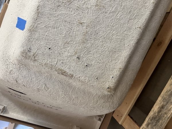 OUTLET BESCO Wanna 130x70 Talia po montażu stelaża