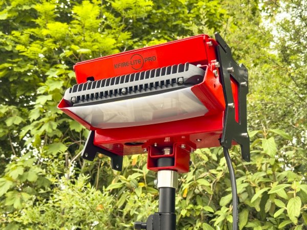 ZESTAW: Najaśnica KFIRE PRO – 22 000 lm + Statyw 4,5m