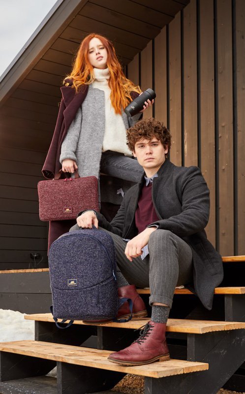 RIVACASE ETUI NA LAPTOP 13,3&quot; ANVIK, CZERWONY BURGUND, Z UCHWYTEM, Z MATERIAŁU WODOODPORNEGO