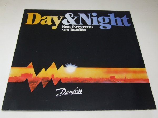 Day &amp; Night (Neue Evergreens Von Danfoss) (LP)