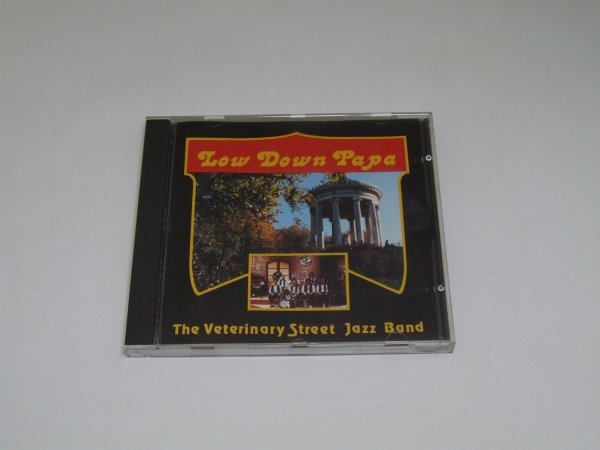 Veterinary Street Jazz Band - Low Down Papa (CD)