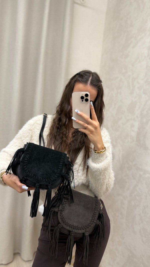 Zamszowa torebka listonoszka skóra brązowa czarna frędzle