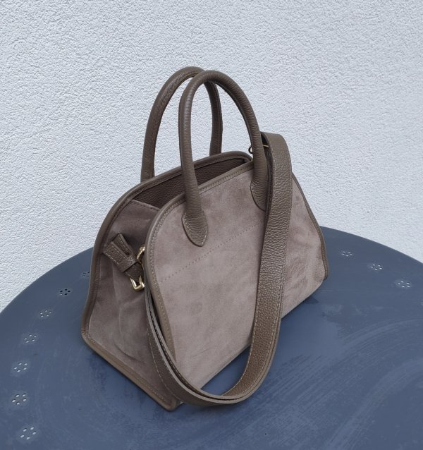 Zamszowa torebka kuferek skóra naturalna beżowa dark taupe
