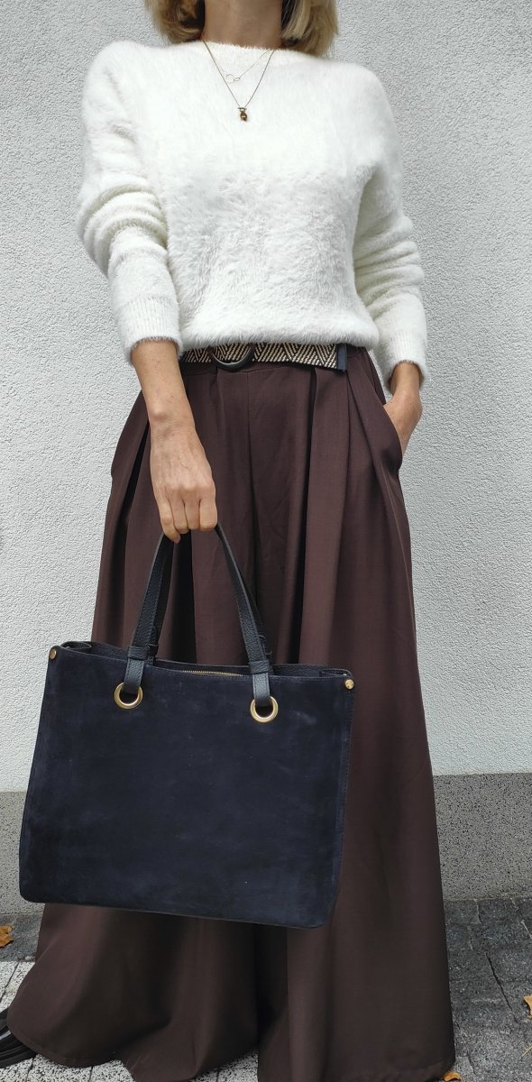 Klasyczna modna torebka aktówka zamszowa czarna