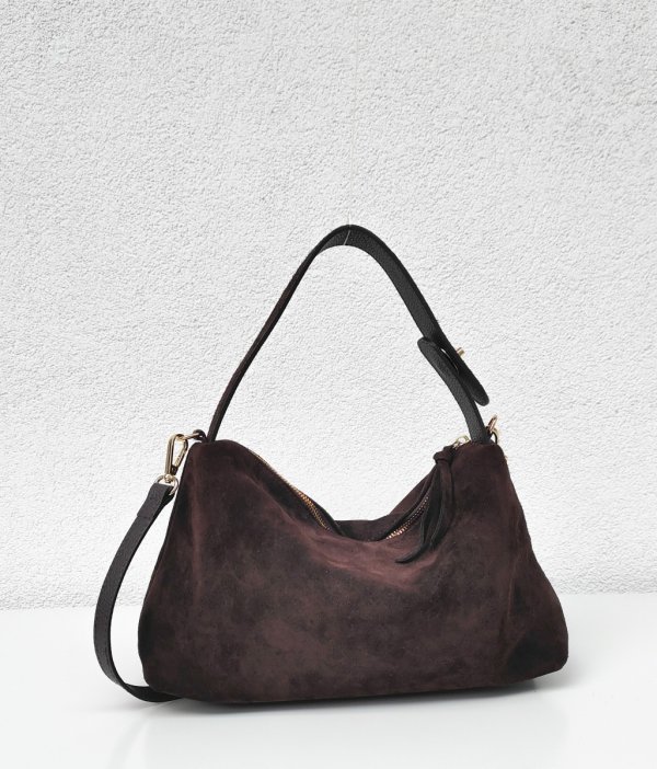 Zamszowy czekoladowy kuferek Vera Pelle Laura Biaggi