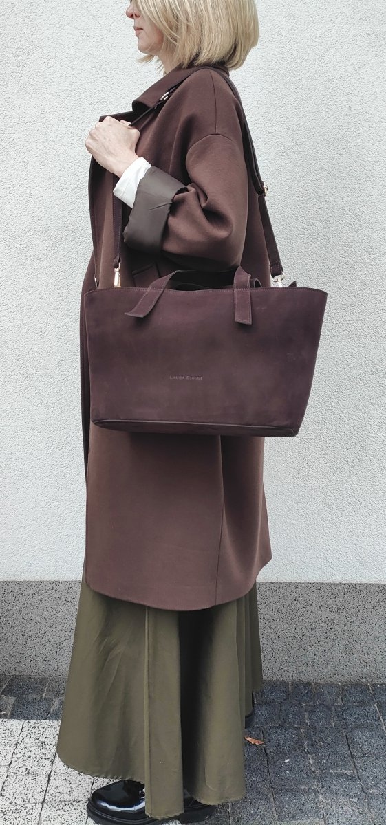 Klasyczna zamszowa torebka brązowa czekoladowa