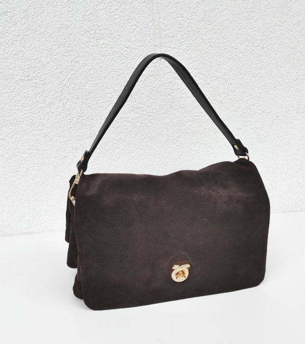 Modna zamszowa czekoladowa listonoszka Vera Pelle