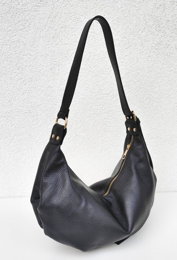 Czarny worek skóra naturalna Laura Biaggi