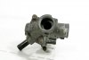 OBUDOWA TERMOSTATU KIA CARNIVAL UP 00 2.9 TD J3 