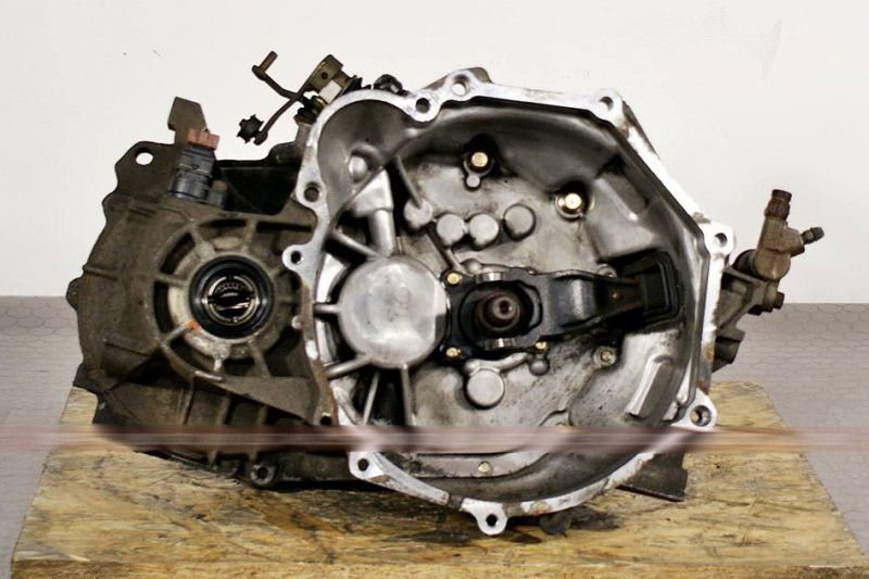 какая коробка на мицубиси. ланцер 2005 мкпп 2. F5m51 коробка передач митсубиси. датчик кпп митсубиси лансер 97г. Cvt коробка mitsubishi outlander.