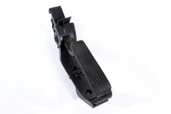 _Pedał potencjometr gazu Mercedes C-Klasa W203 2000-2006