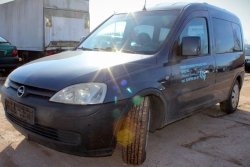Błotnik przód lewy Opel Combo C 2010