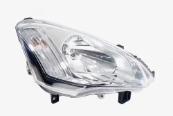 Reflektor prawy Citroen Berlingo II 2008