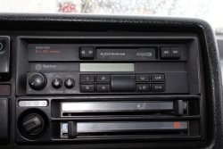 Radio Beta VW Golf II 1983-1992 3D
