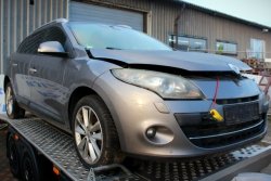 Maska Renault Megane III 2009  (2008-2012) Kombi (TEKNG)