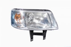 Reflektor prawy VW Transporter T5 2005 Bus 