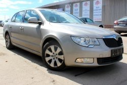 Błotnik przód prawy Skoda Superb 3T 2011 1.6TDI CAYC Liftback