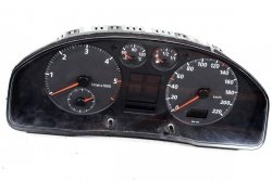 Licznik zegary Audi A4 B5 1998 1.9TDI