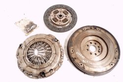 Koło zamachowe  sprzęgło tarcza docisk Opel Vivaro A X83 Lift 2009 2.0CDTI M9R782 Bus