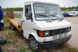 Resor tył 5-piórowy lewy + prawy komplet Mercedes 307D 1985 2.4D 