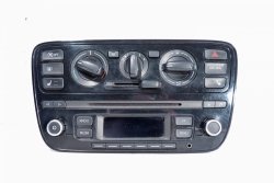 Radio + panel nawiewu VW UP! 2012 (2011-2016) Hatchback 5-drzwi 