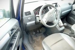 Roleta bagażnika Opel Zafira B 2006 Minivan