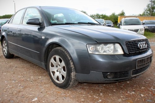 Audi A4 B6 2001 2.0i ALT Sedan [A]