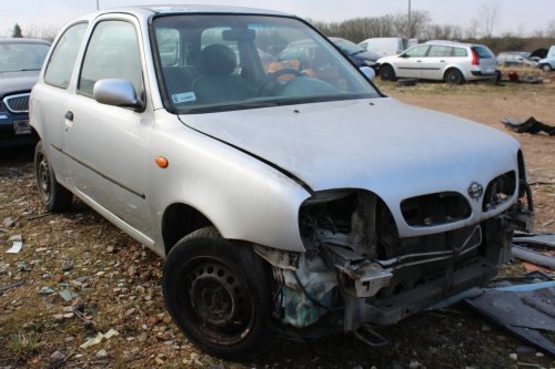 Nissan Micra K11 2000 1.0i CG10 Hatchback 3-drzwi [B]