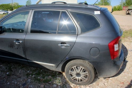 Drzwi tyl lewe Kia Carens FG 2007 Minivan 