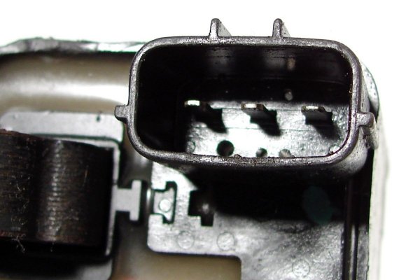 Cewka zapłonowa Mitsubishi Galant EA0 1996-2004 2.0i 16V