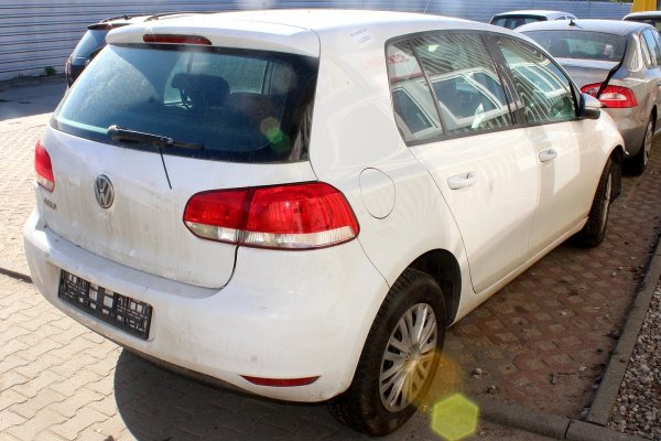 Zamek drzwi tył prawy VW Golf VI 5K 2011 1.4i CGGA Hatchback 5-drzwi