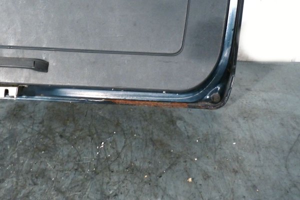 Klapa bagażnika szyba tył Mitsubishi Lancer 1996-2001 Kombi