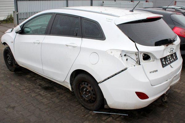Konsola airbag pasy sensor Hyundai I30 GD 2016 lift (2015-2017) Kombi 