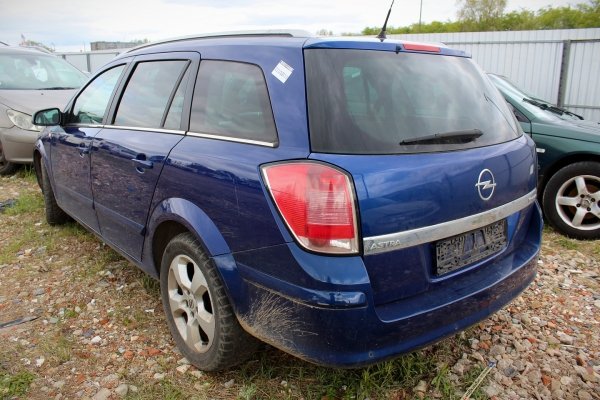 _Silniczek wycieraczki tył Opel Astra H 2005 Kombi 