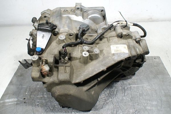 Skrzynia biegów Mitsubishi Carisma DA2A 1999-2004 1.9DID