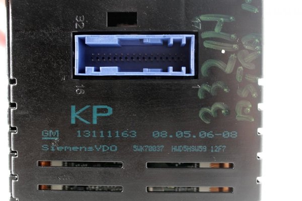 Radio + wyświetlacz Opel Astra H 2004-2006 Kombi 