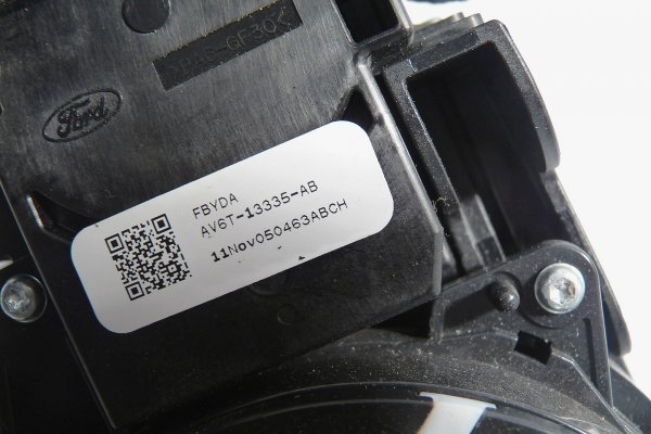 Przełącznik zespolony taśma zwijak Ford Focus MK3 2011 Hatchback 5-drzwi 