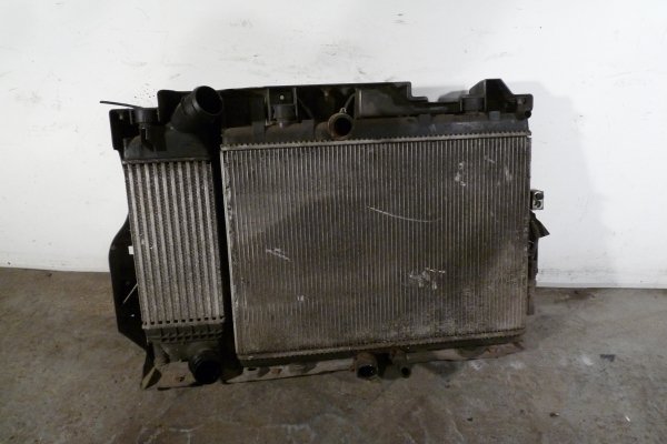 Pas przód chłodnica wody Intercooler Citroen C5 II 2009 2.0HDI Kombi
