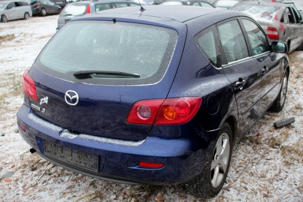_Zderzak Tył Mazda 3 BK 2003 1.6i Hatchback 5-drzwi