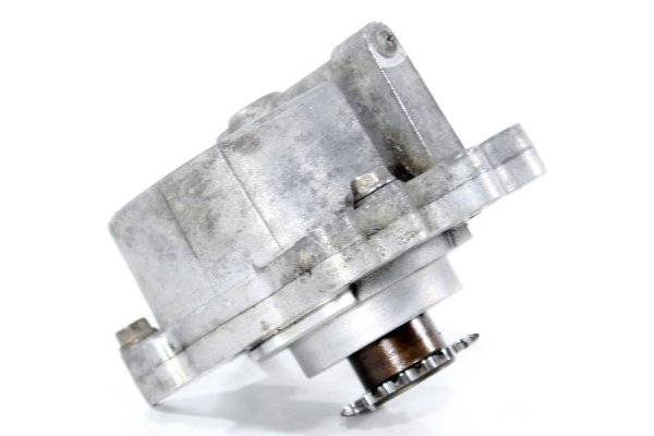 _Pompa wakum Nissan Almera N16 2000-2006 2.2DI