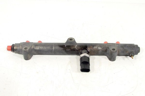 _Listwa wtryskowa Chrysler Voyager GY 2000-2007 2.8CRD