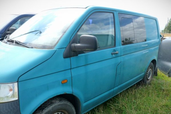Zamek drzwi tył prawy VW Transporter T5 2005 Bus 