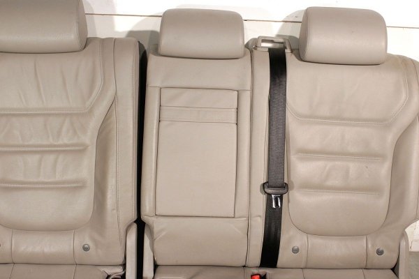 Kanapa tył VW Touareg 7P 2012