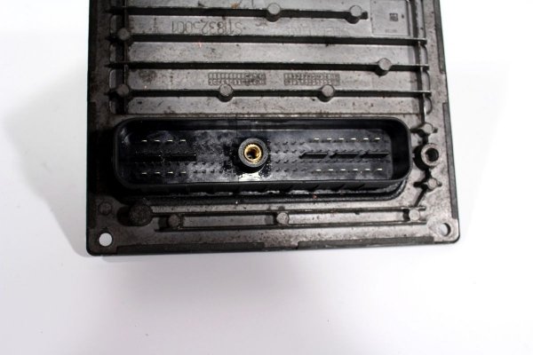 _Komputer silnika Ford Fiesta MK6 2002-2008 1.3i