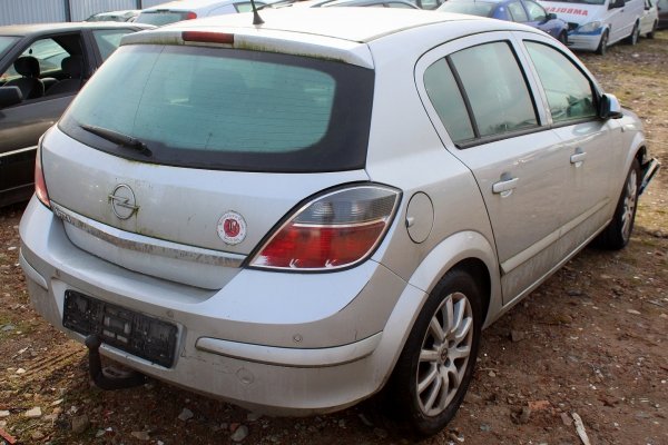 Drzwi przód prawe Opel Astra H 2008 Hatchback 5-drzwi (kod lakieru: 2AU)