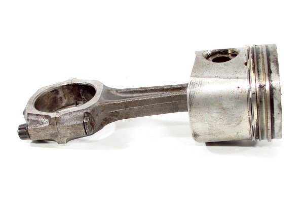 Tłok korbowód Rover 45 1999-2005 2.0IDT