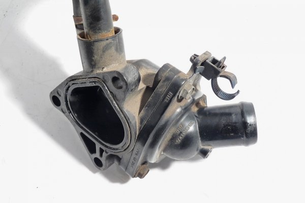 Obudowa termostatu przewody wody Honda Accord VII 2005 2.0i