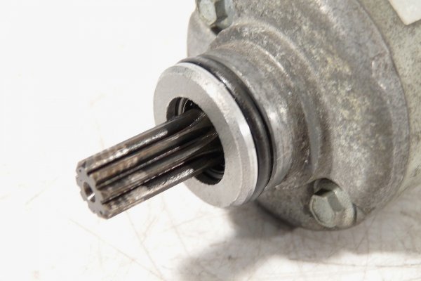 Rozrusznik Suzuki GSF600 Bandit 2000-2005 0.6i