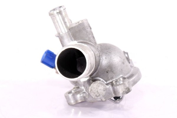 Obudowa termostatu Nissan Primera P12 2002-2007 2.0i 16V QR20